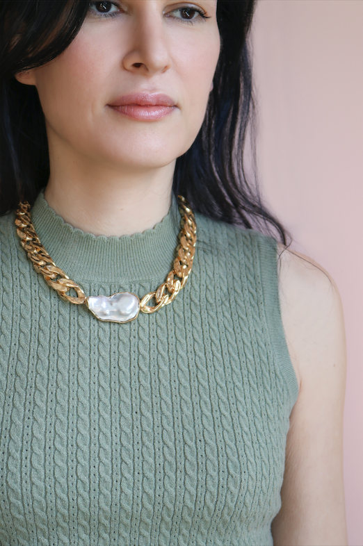 STATEMENT WAVE CHAIN NECKLACE WITH CULTURED PEARL
