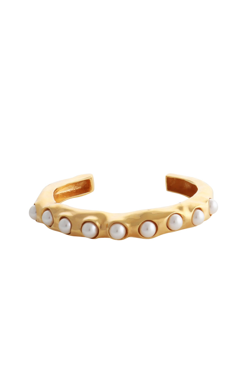 STATEMENT WAVE CUFF WITH PEARLS