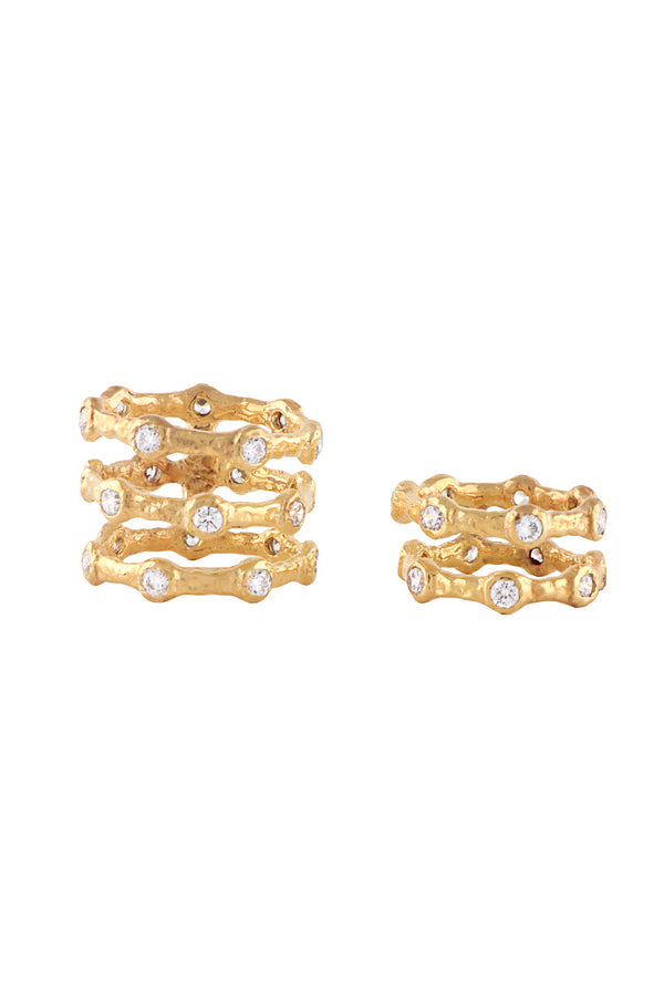 SET OF TWO FEMININE RINGS WITH STONES