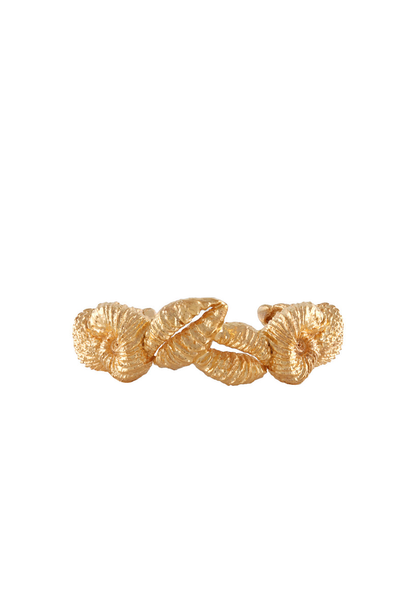 MULTI SEASHELL CUFF