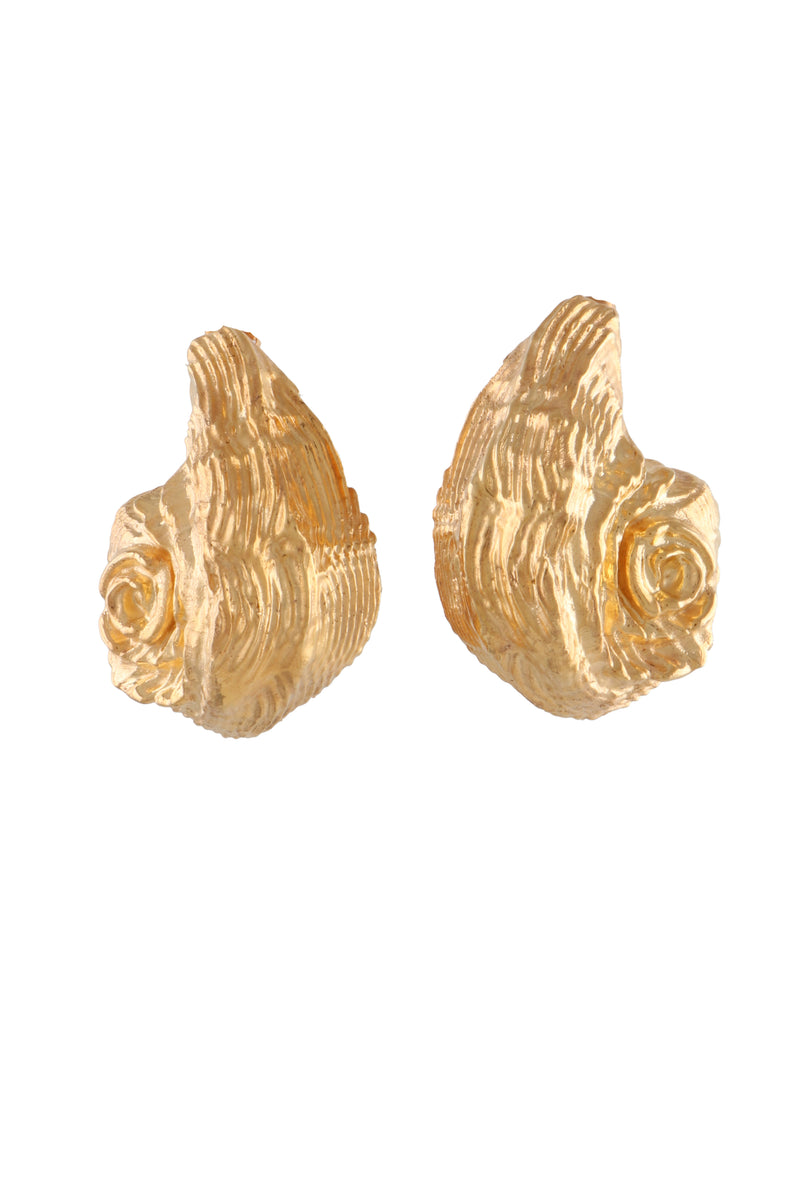 STATEMENT SEASHELL EARRINGS