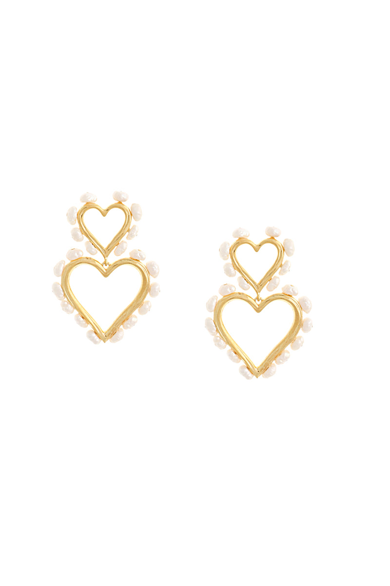 MINI DOUBLE HEART STATEMENT PEARL EARRINGS