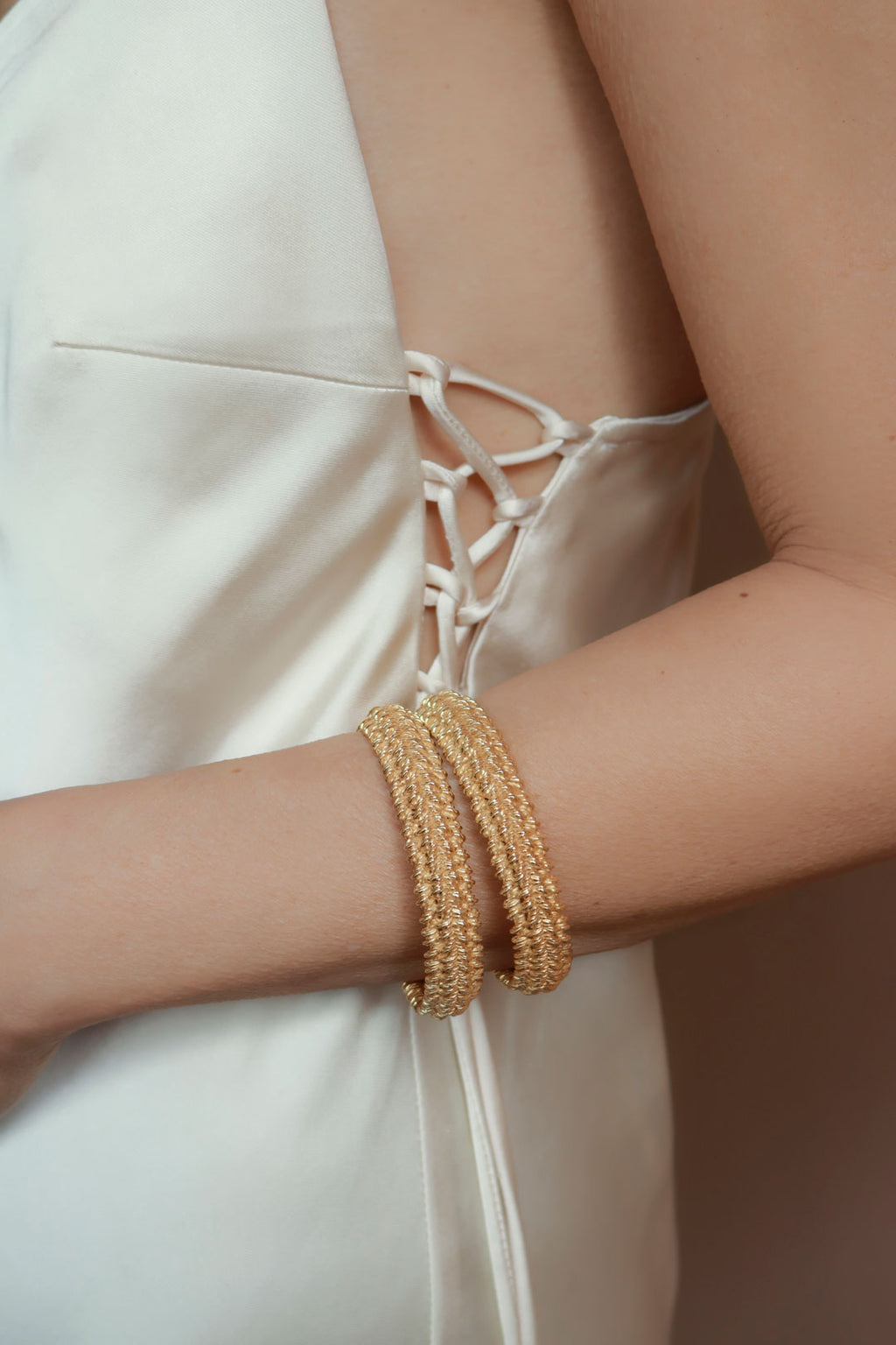 GOLD PLATED TWISTED WIRE BANGLE